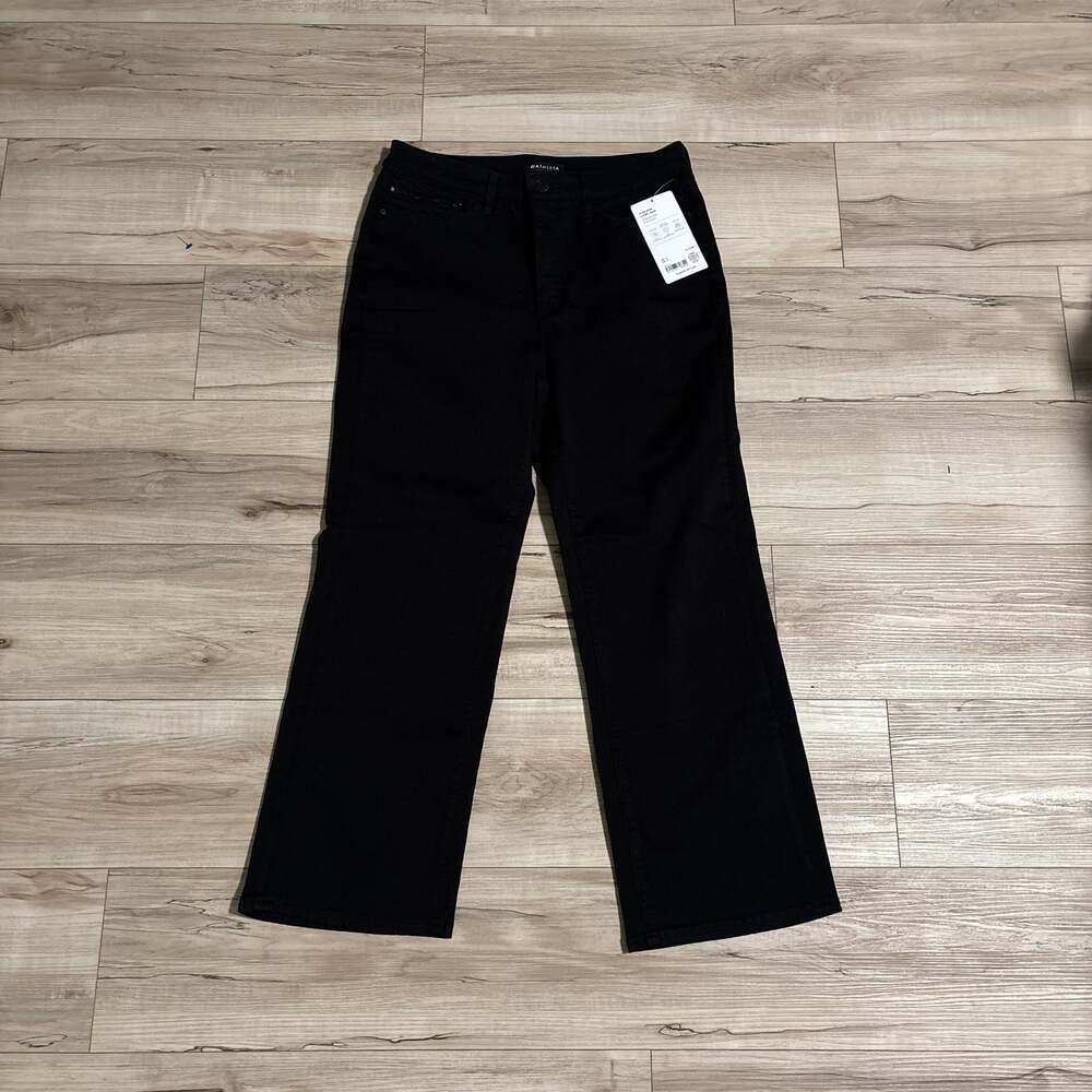 ATHLETA FLEX KICK FLARE JEAN IN BLACK SIZE 10 BRAND NEW WITH TAGS!